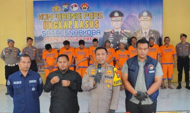 Satresnarkoba-Polresta-Sidoarjo-Ringkus-Seorang-Kurir-Sabu-dan-Ganja